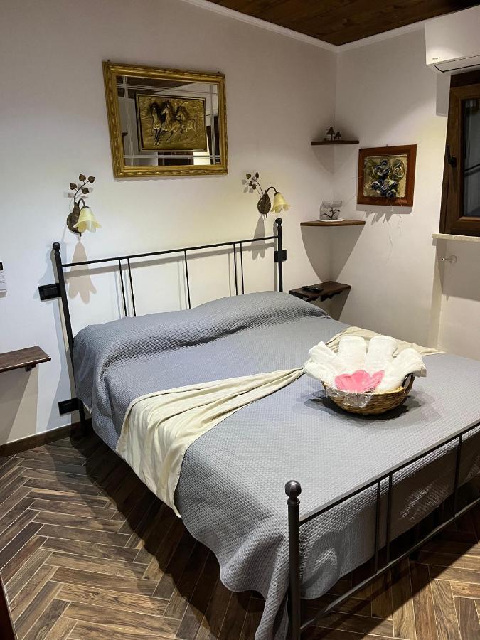 Villa Fiore - Piscina E Idromassaggio Itri Exteriör bild